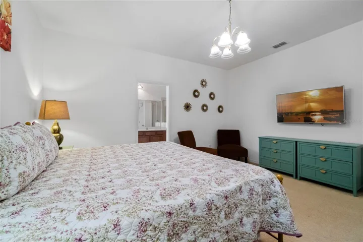 Primary Bedroom Suite (King Bed)