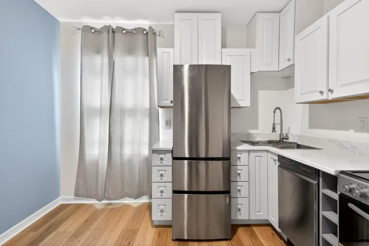2nd kicthen / 4th bedroom