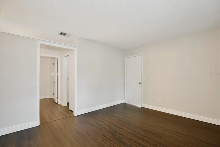 primary suite downstairs13x12