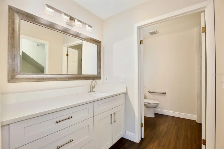 primary ensuite bath