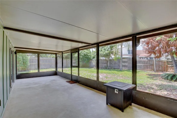 screened porch 11x30