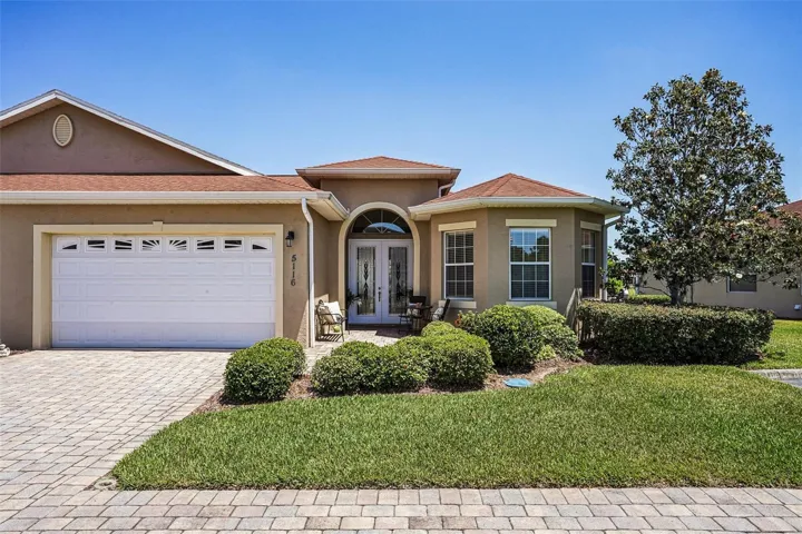 3 BED/2 BATH, WATERFRONT, TURNKEY, LOW-MAINTENANCE HOME!