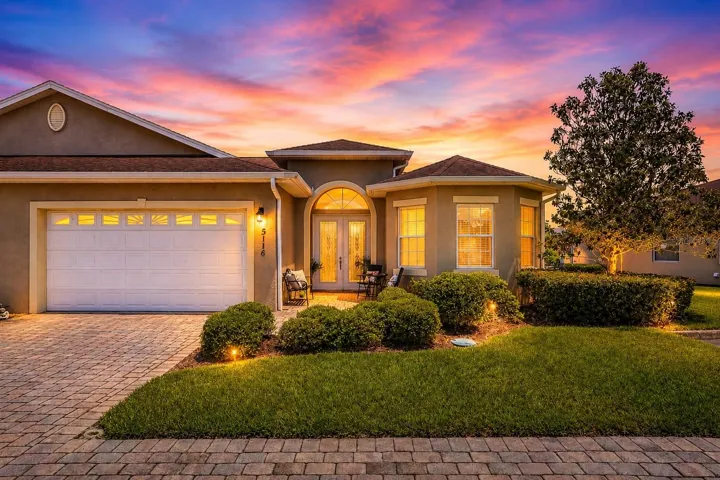 3 BED/2 BATH, WATERFRONT, TURNKEY, LOW-MAINTENANCE HOME!