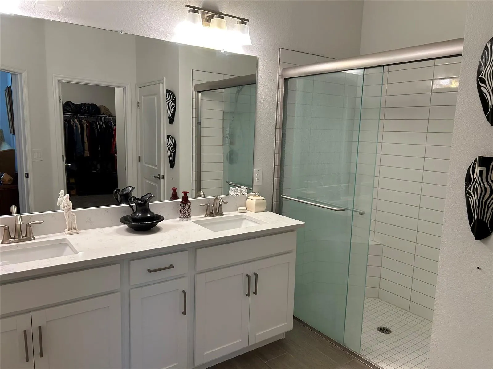 Principal Bathroom