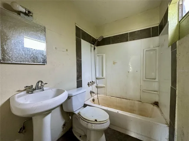 1170