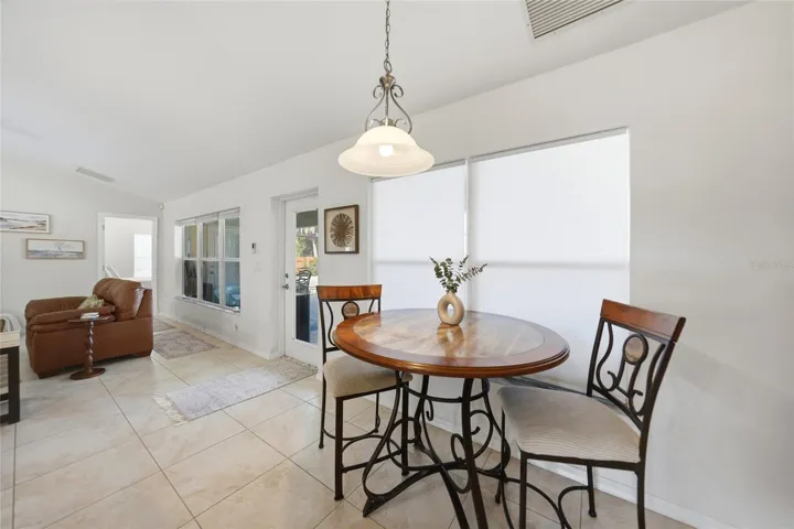 Breakfast Nook Area