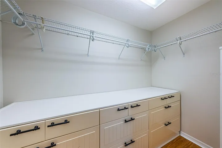 Walk in closet