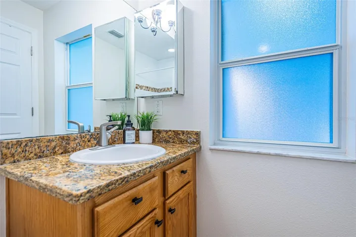 2nd bathroom