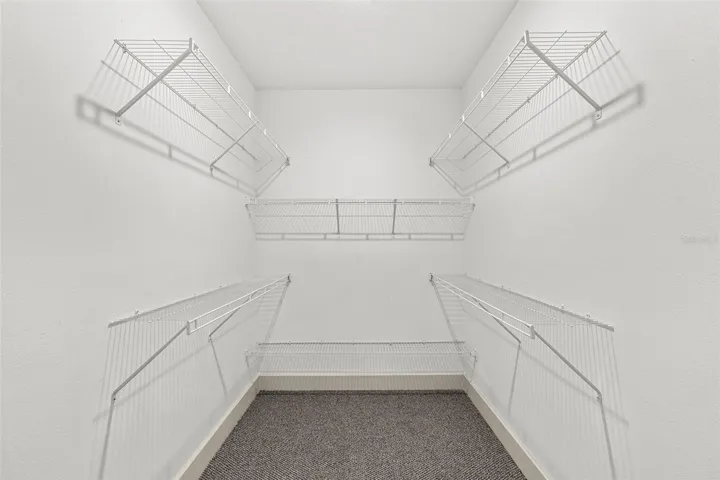 Walk in closet