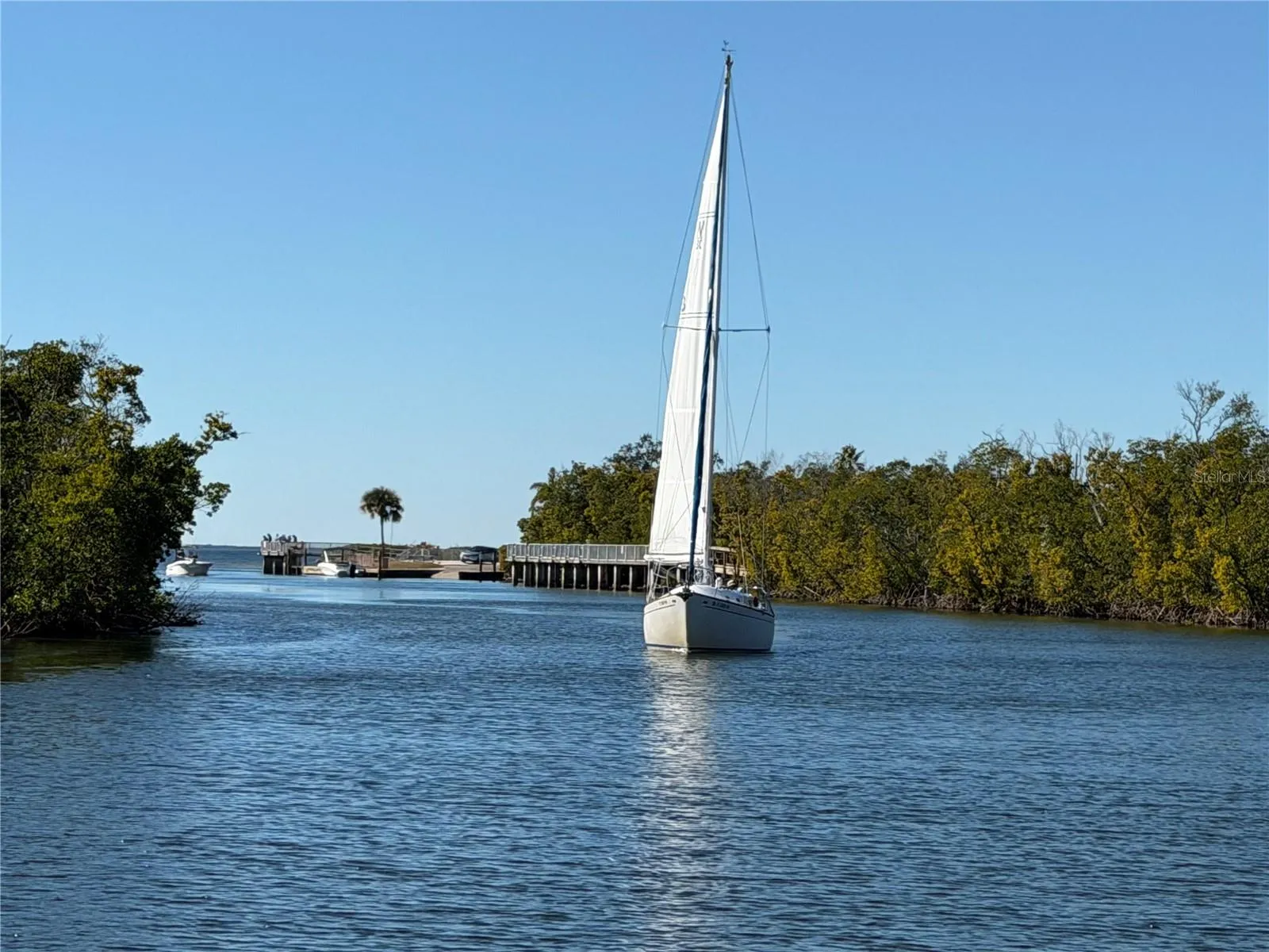 Punta Gorda - A Sailboat Canal