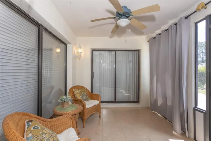 Enclosed lanai