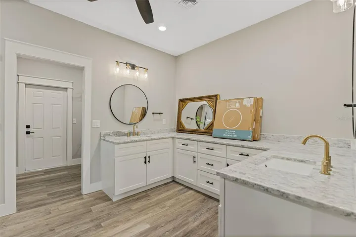 Interior Photos of previous model sold same basic floor plan. Some features may have been changed.