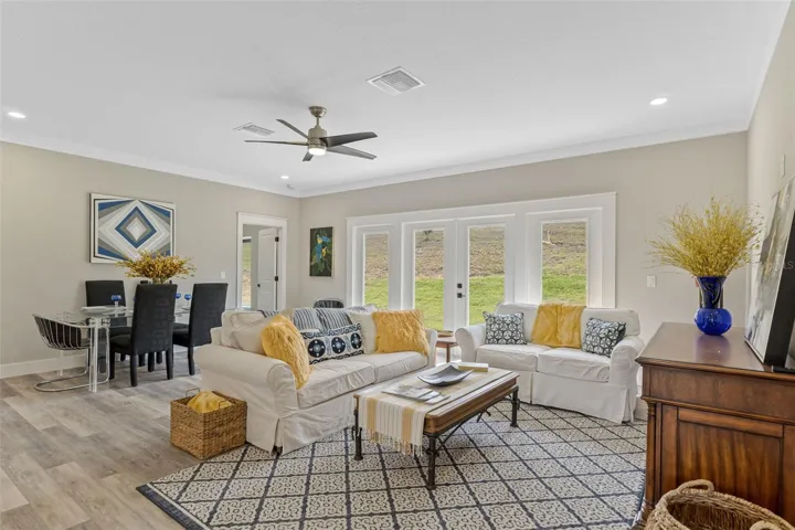 Interior Photos of previous model sold same basic floor plan. Some features may have been changed.