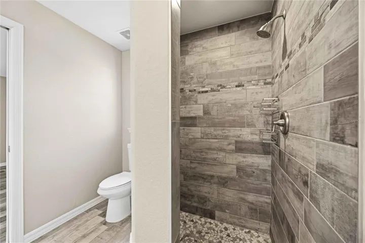 Tiled walk in shower