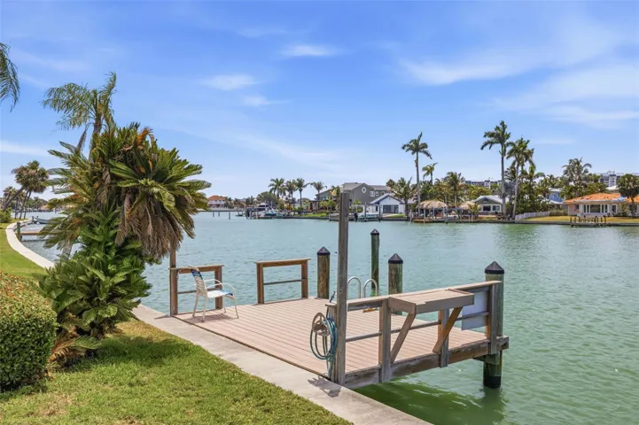 Dock