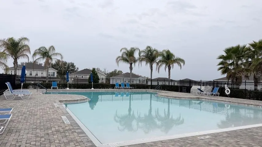 Community pool