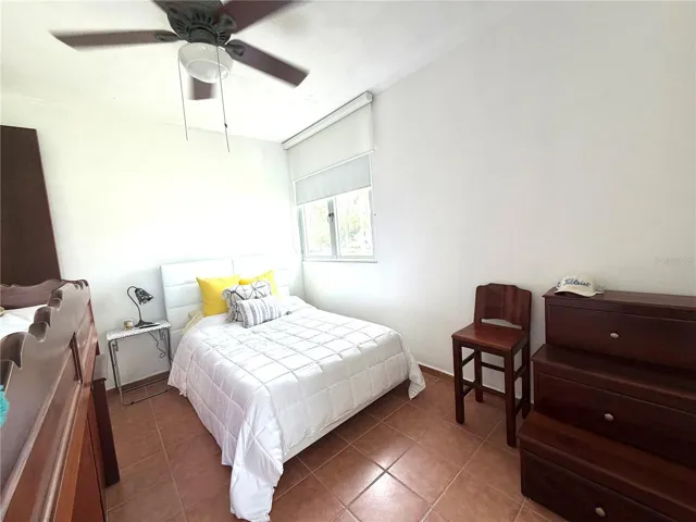 Second bedroom