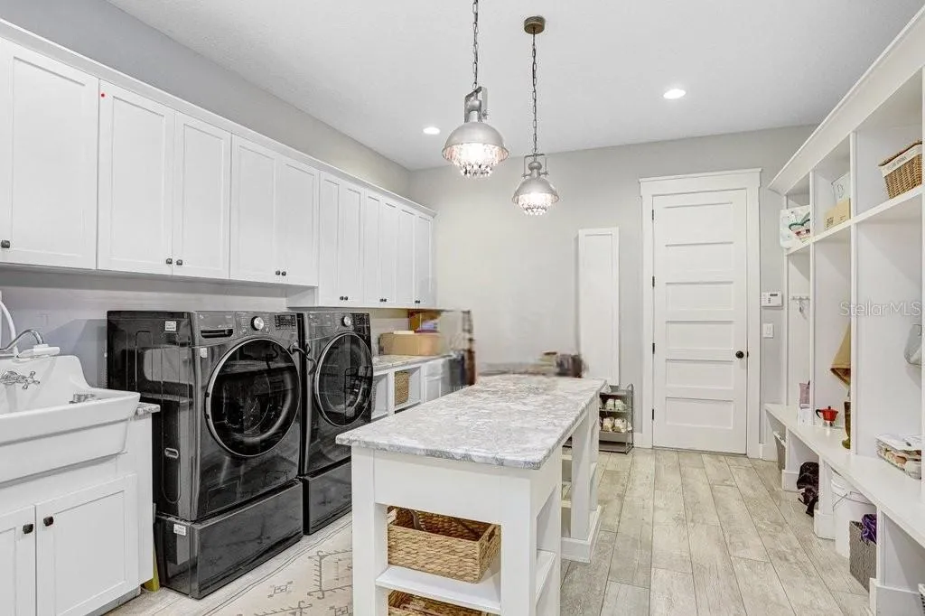 Launder Room