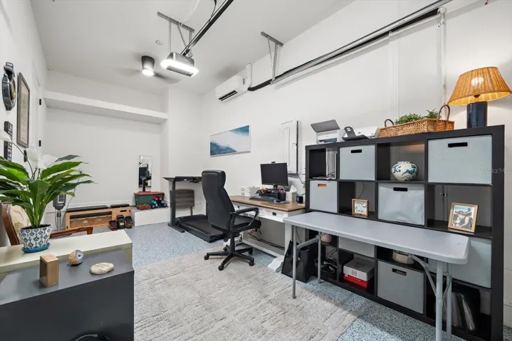 Air-Conditioned Garage With Dedicated Mini-Split