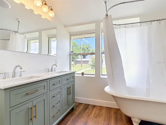 Primary bath
