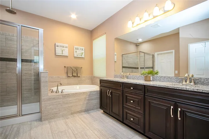 Primary En-Suite