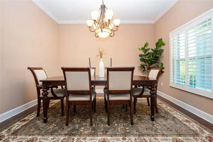 Dining Rm