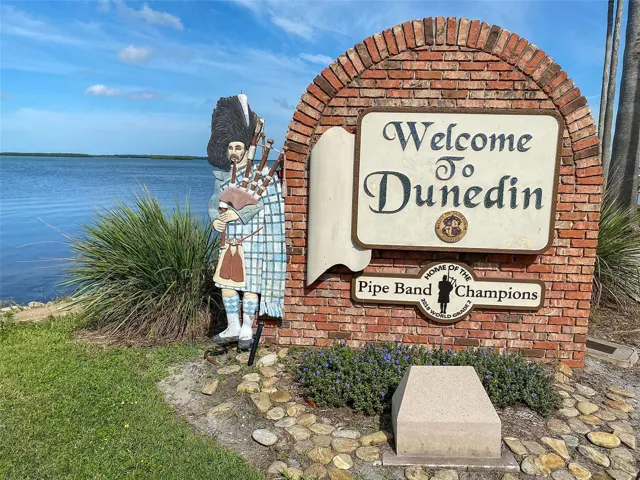 Dunedin Scottish heritage boasts a world class pipe band