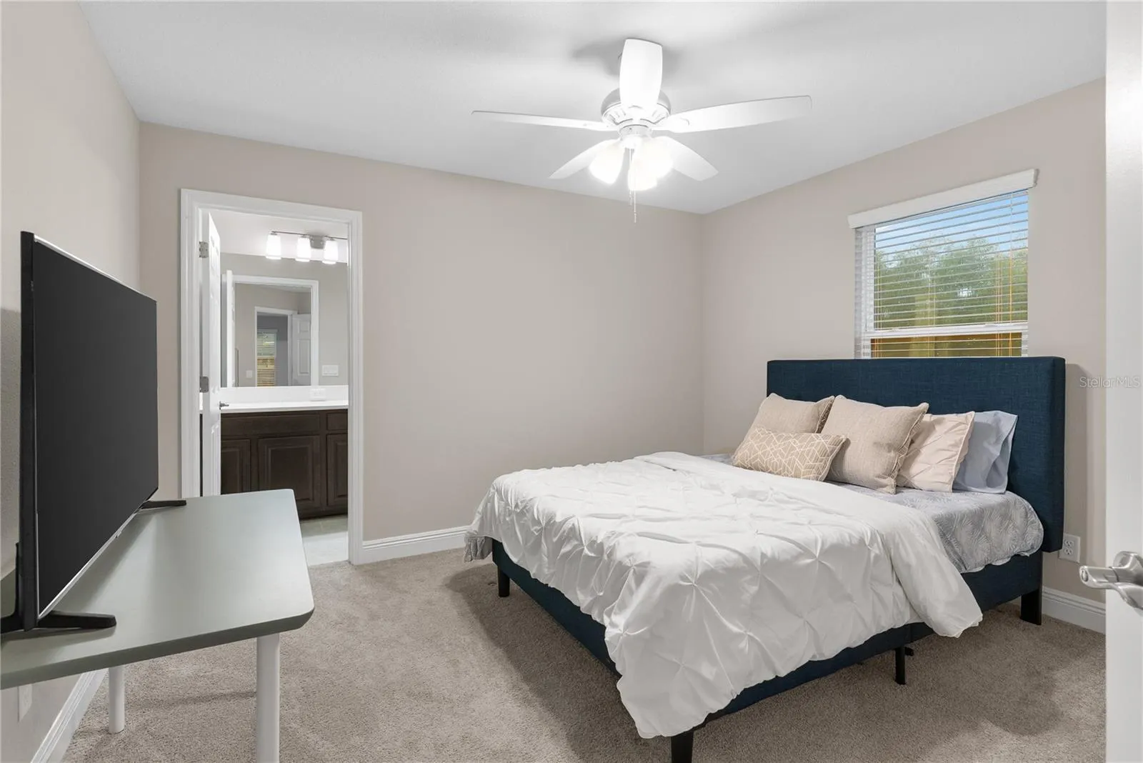 Bedroom 2 w/ Ensuite