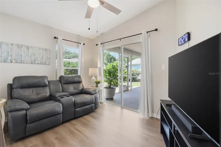 2ND BEDROOM SLIDING DOOR TO LANAI