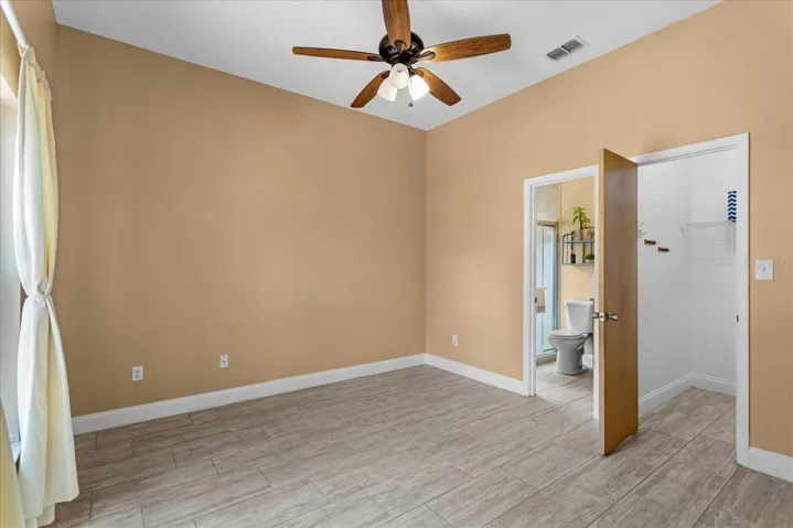 Guest-2nd Primary Bedroom