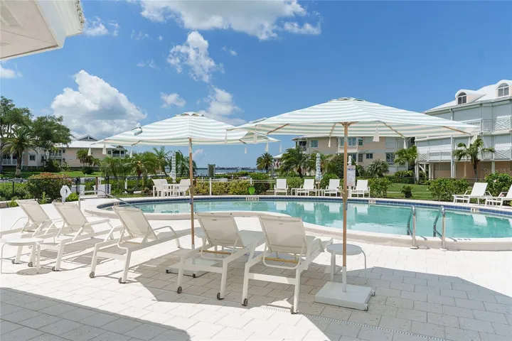Cabana Pool