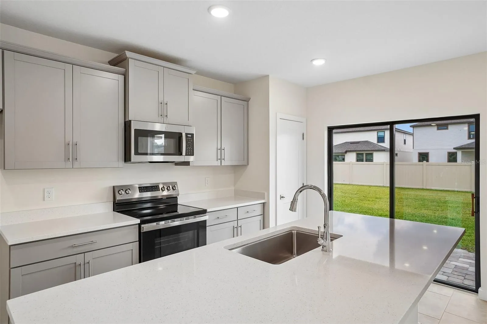 3237 Cup Dr, Lakeland, Florida 33803 — photo 11