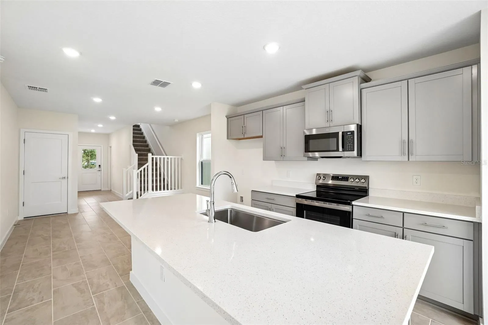 3237 Cup Dr, Lakeland, Florida 33803 — photo 8
