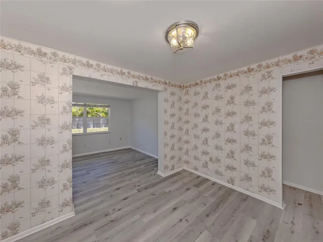 Dining Room between the bonus room and living room