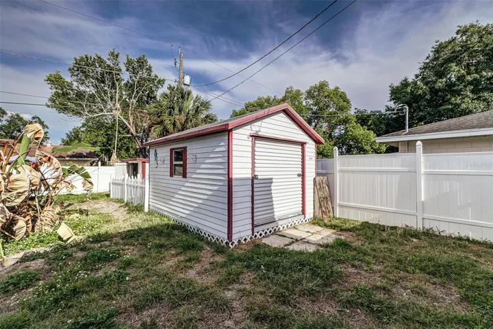 2 Sheds