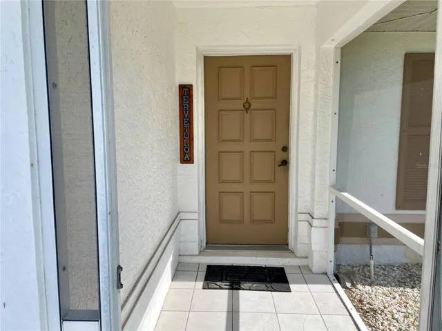 Screened entrance