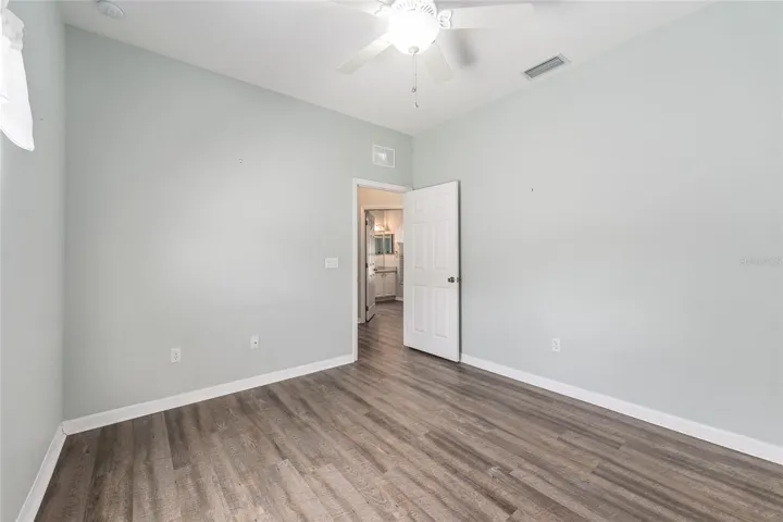 Second bedroom
