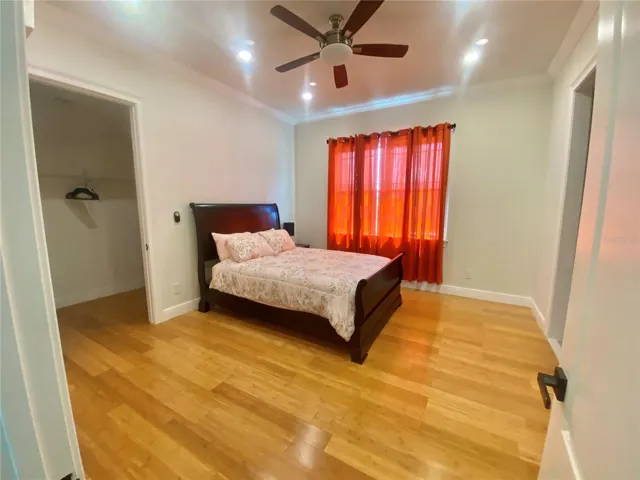 2nd floor bedroom