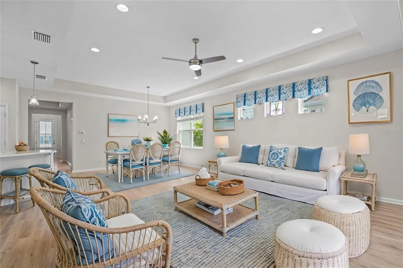 Virtually Staged - Open Sightlines Everywhere!