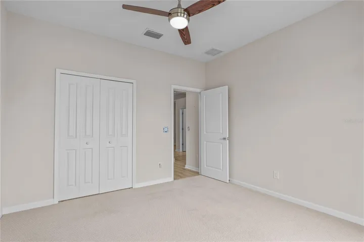 Split Bedroom Design for Privacy