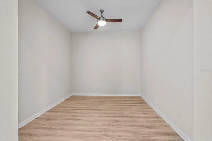 Open Office/Bonus Room