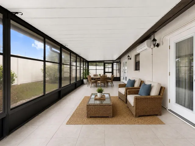 Virtually Staged Florida Room