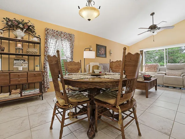 Dinette area / family room