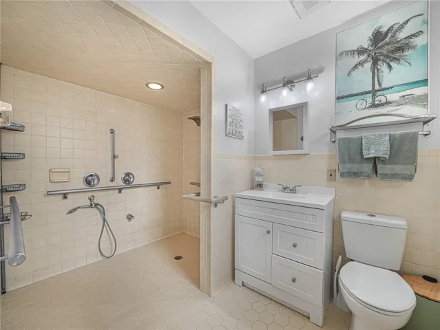 Mother in law bathroom