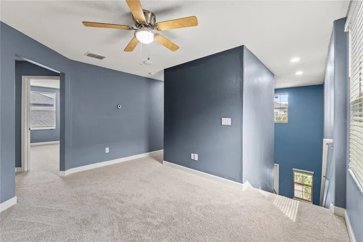 Living room Upstairs