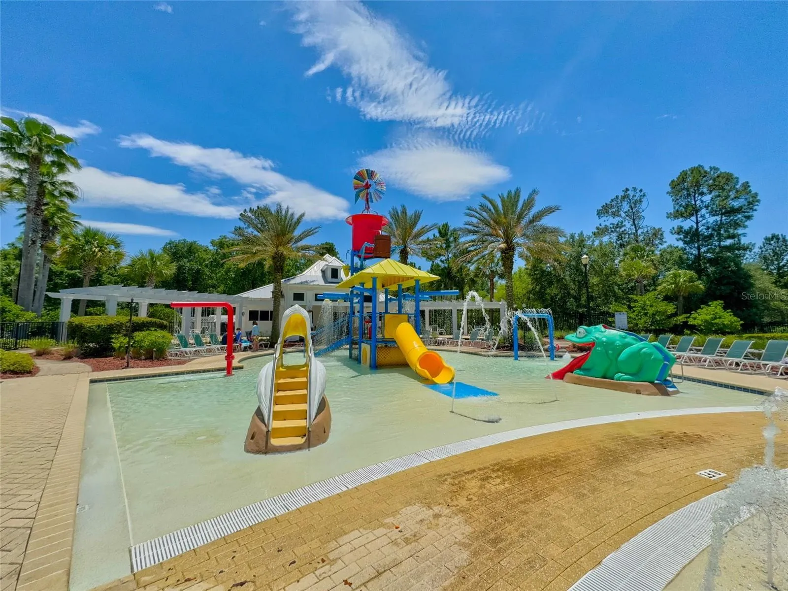 amenity kids pool