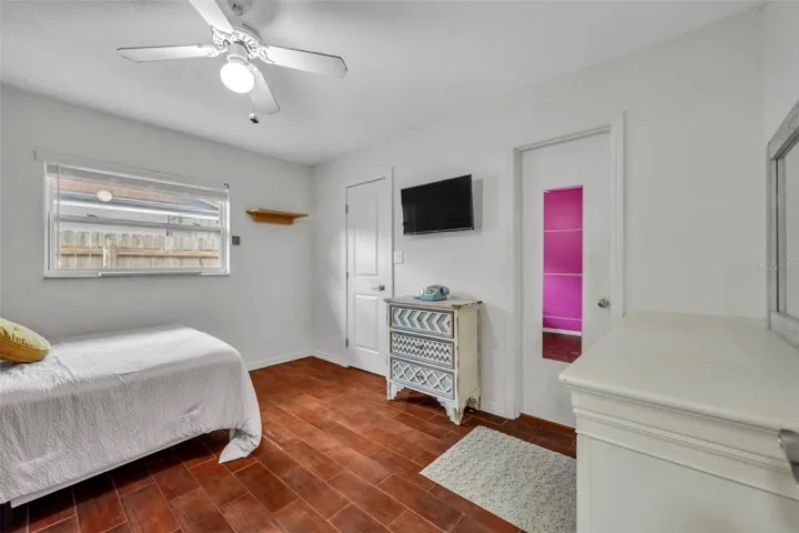 2nd Bedroom