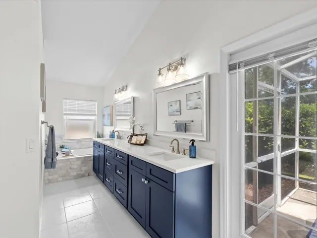 Master ensuite
