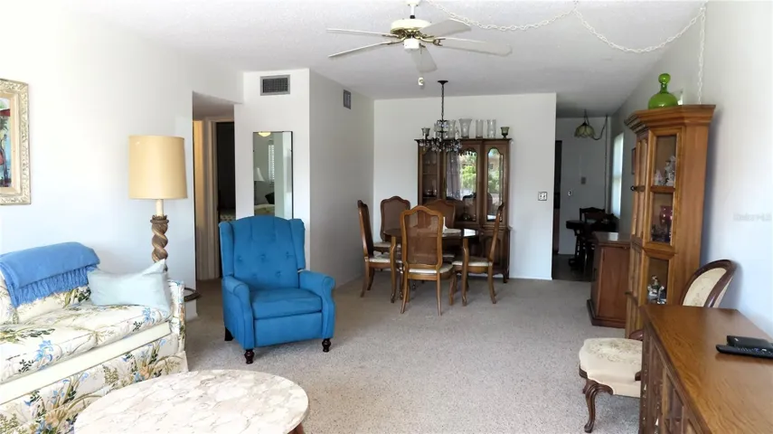 Living/Dining Area