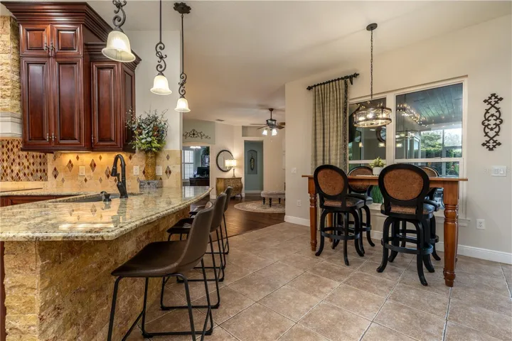 Kitchenette Area